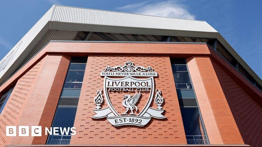 Liverpool fan in Italy for match dies in crash